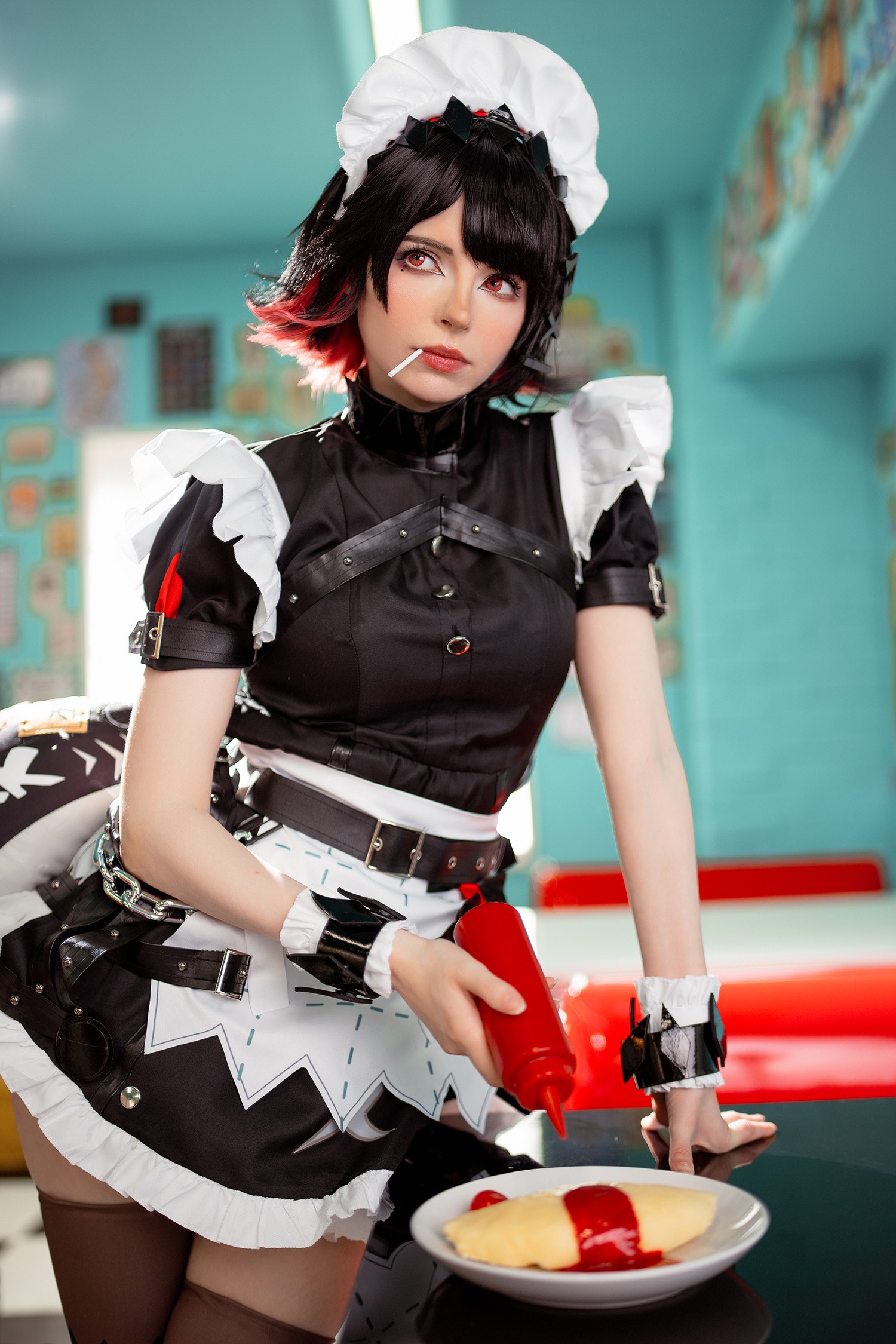 美少女COS《絕區零》艾蓮喬：鯊魚娘女僕超可愛！