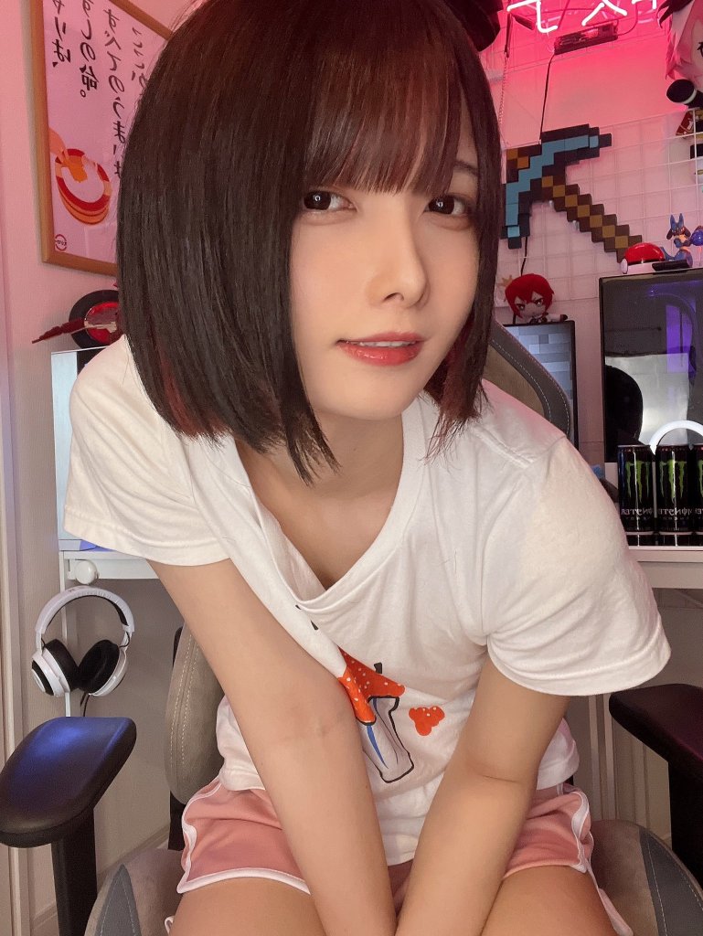 超可愛女裝男子《秋月真綾》圖賞