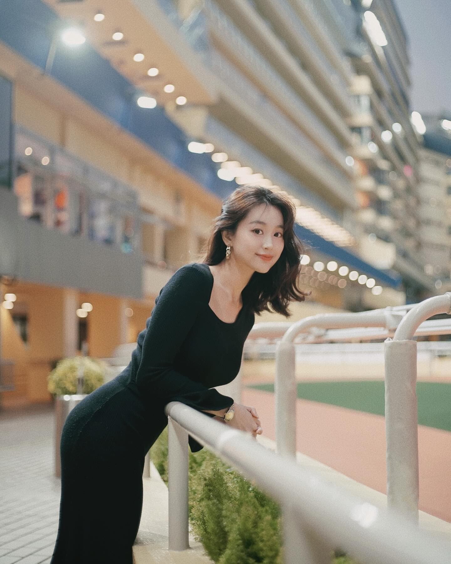 身材超好 蜜桃臀部女主播Renee Ho