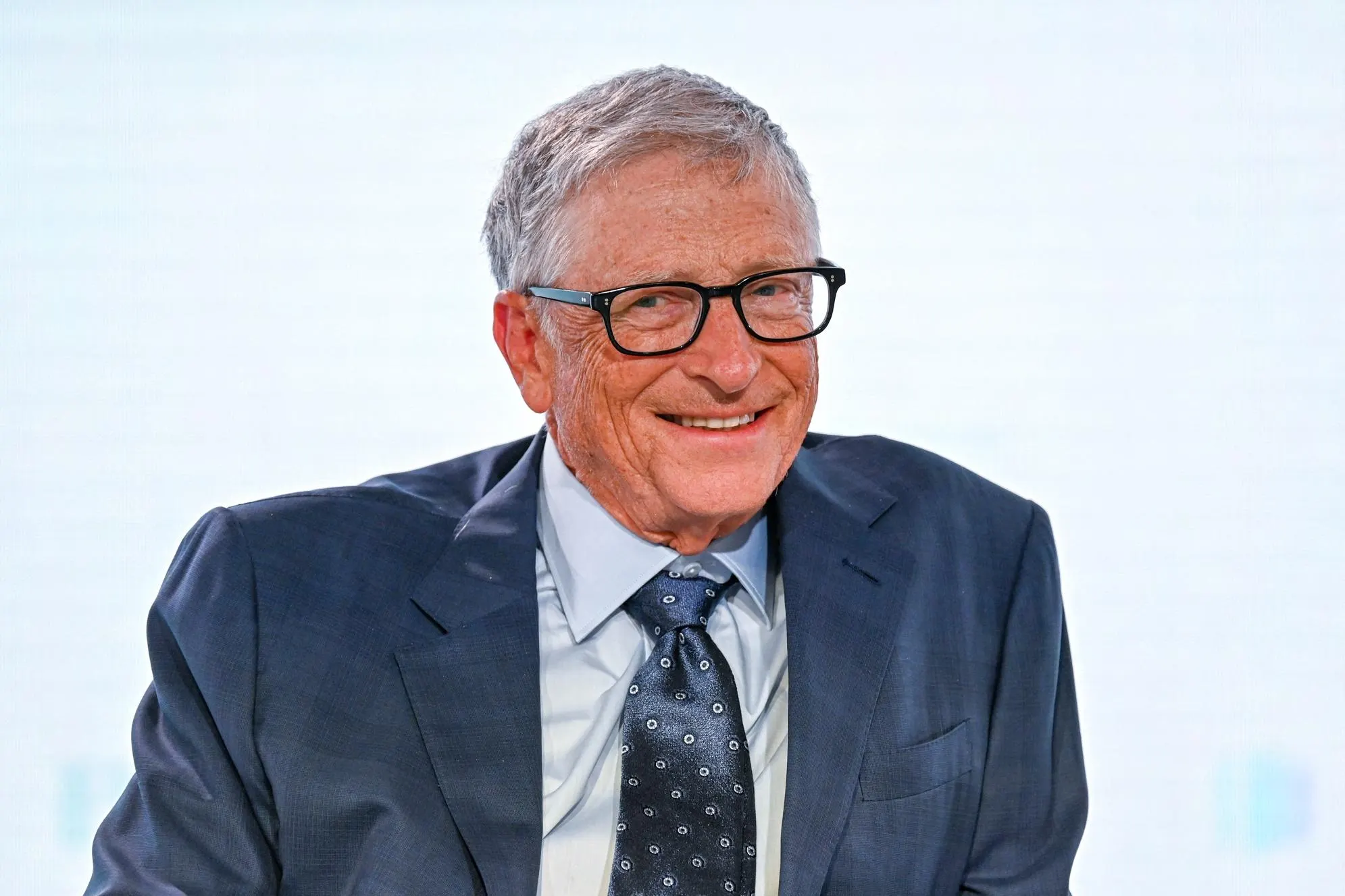 如果比爾蓋茲不做慈善 他的身價將遠超伊隆馬斯克