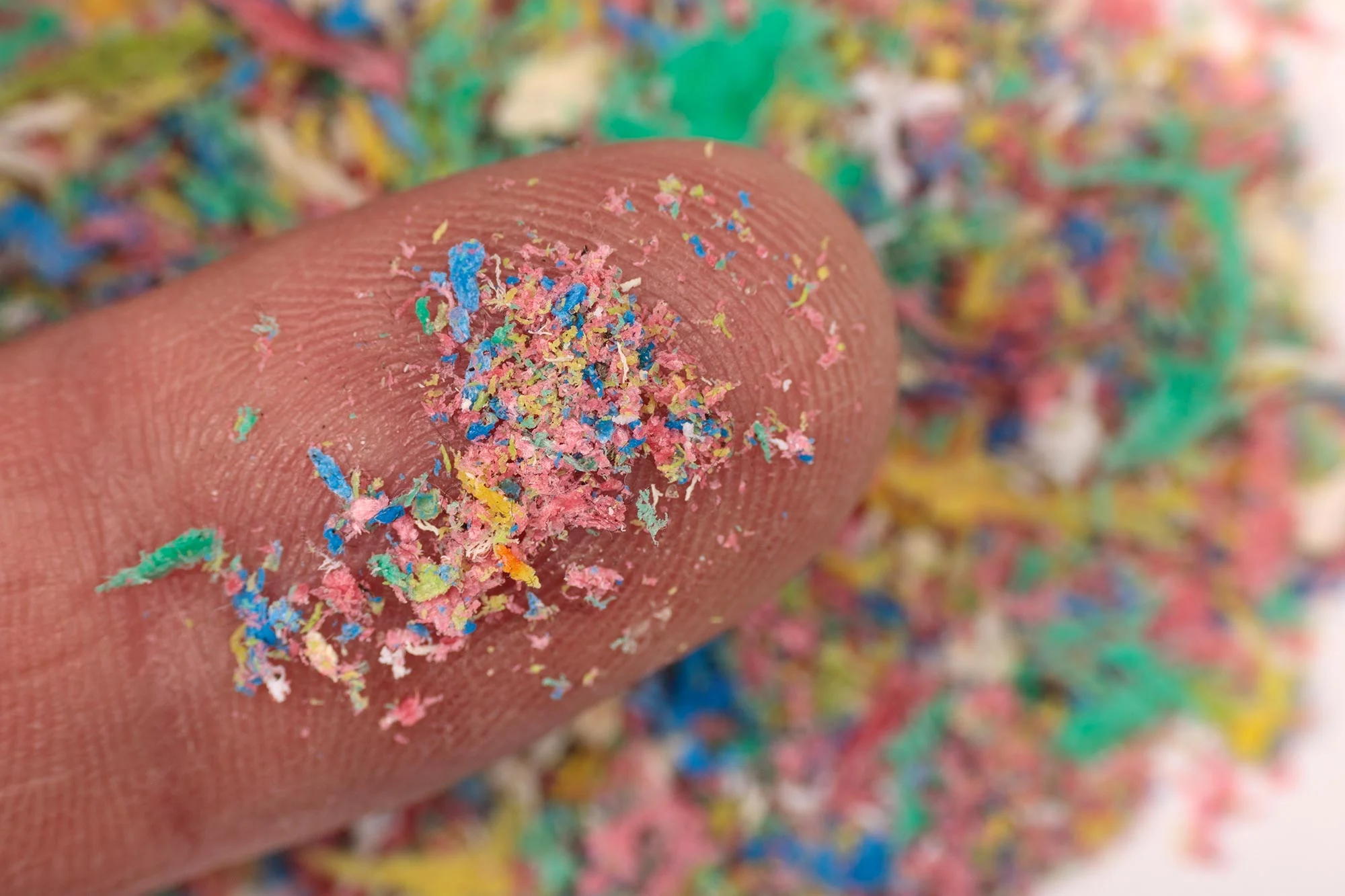 對抗海洋污染 ！科學家研發出新的塑膠替代品