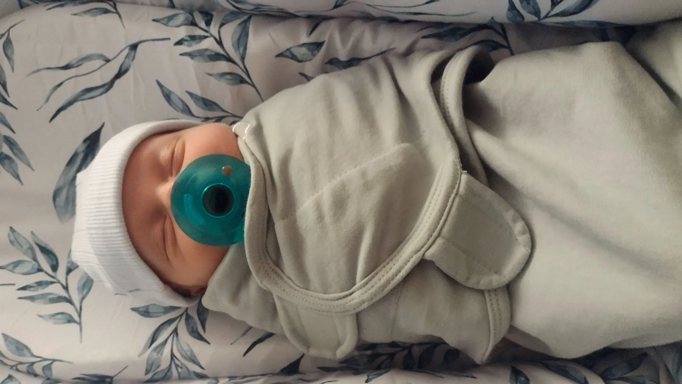 只比胚胎大三歲 ！ 美國夫婦以冷凍超30年的胚胎生下男嬰