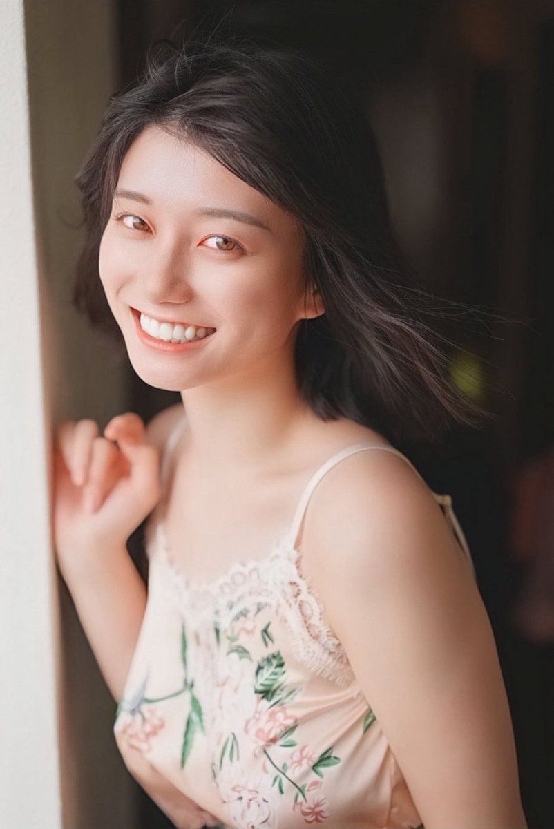 笑容配神乳《瀨户環奈》