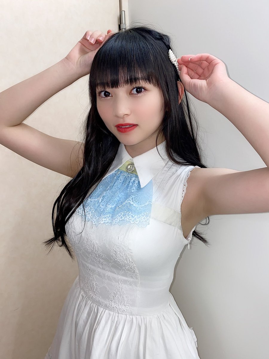 超前發育的大胸妹《佐山すずか》