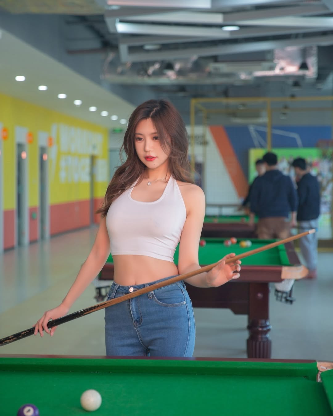 傲人上圍 《綺裡嘉ula》