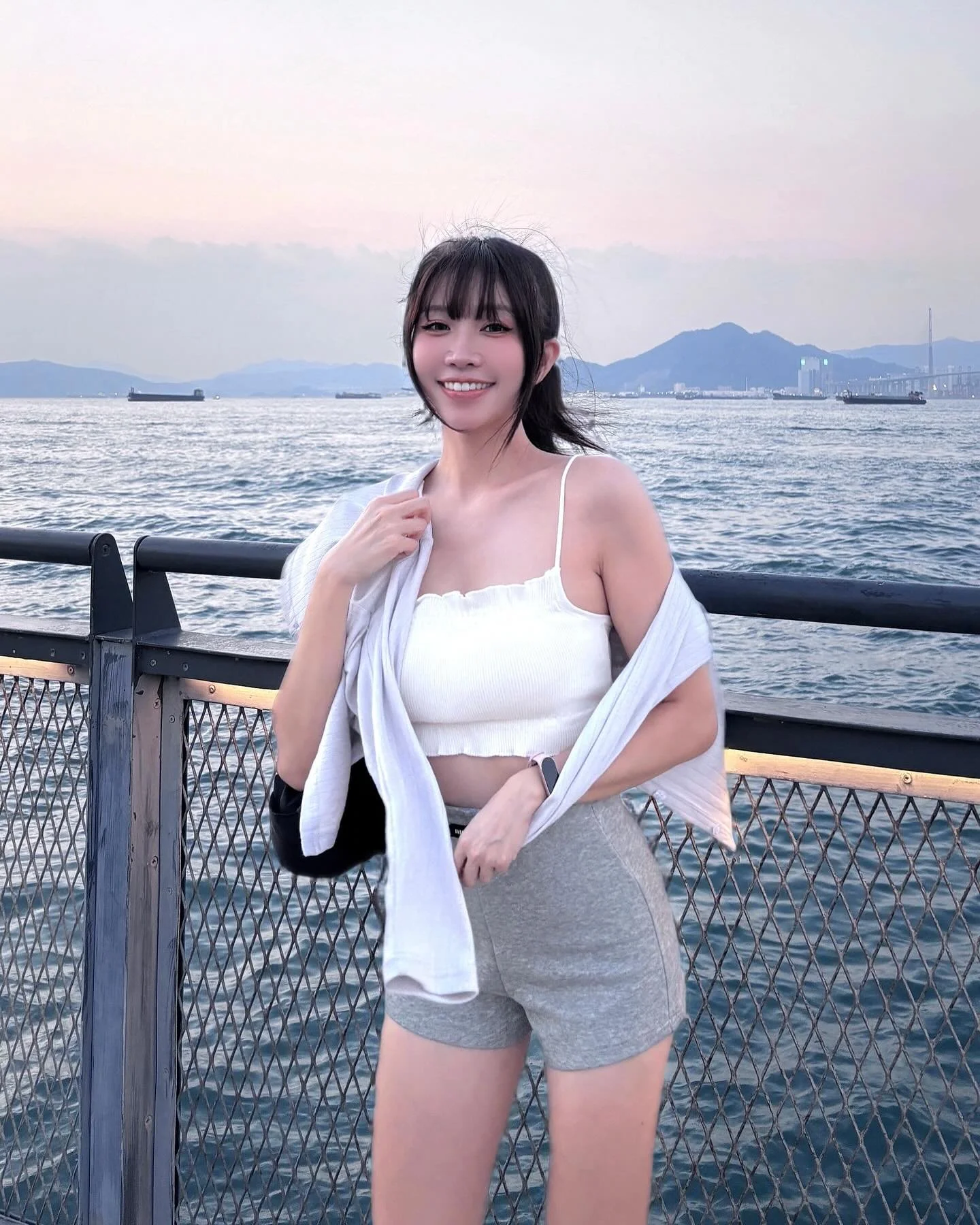 小小隻空姐《維小妮》