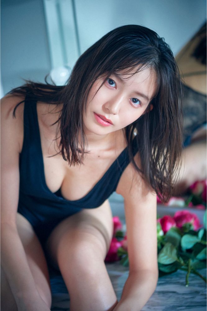 《志田音音》黑色誘惑